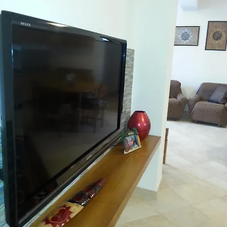 Nella Apartment *